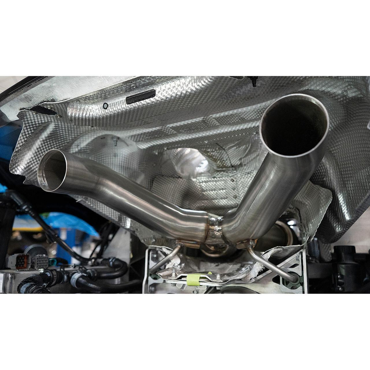 2021-2024 McLaren Artura Fabspeed Supersport X-Pipe Rear cat-back Exhaust - image 5