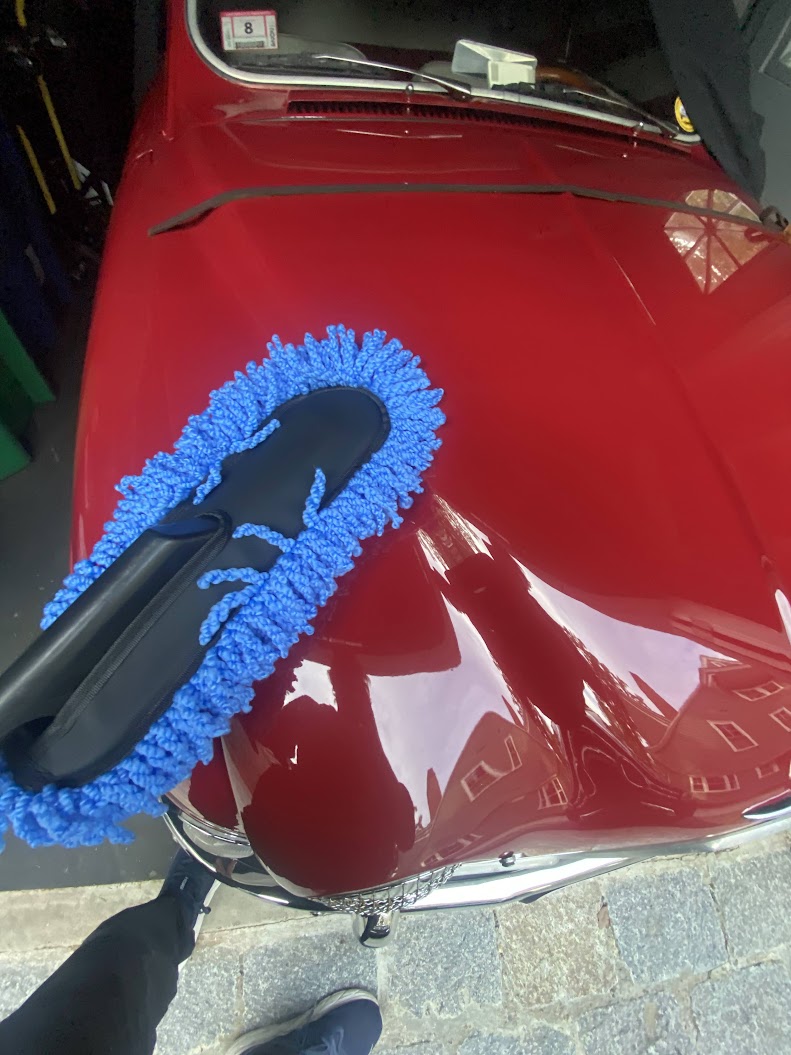 Blue Microfiber Car Duster with Extending Handle