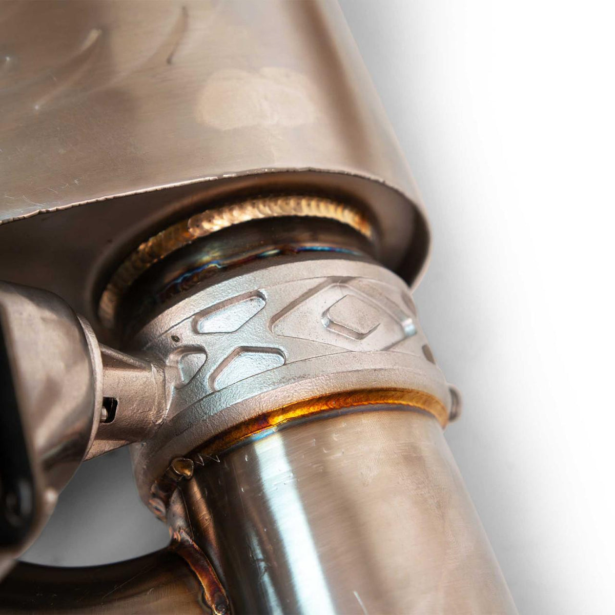 Universal Fabspeed Valved Muffler - image 9