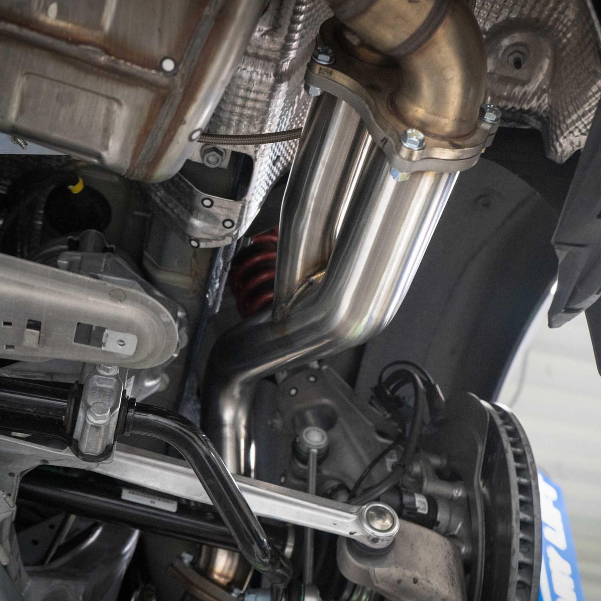 2020-2026 Fabspeed Porsche 718 GT4 / GTS / Spyder Over Axle Link Pipes - image 12